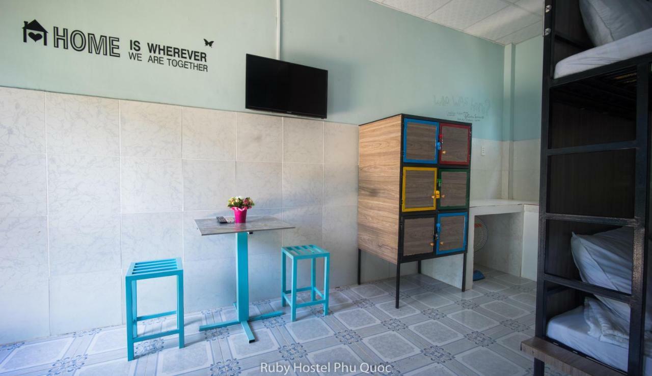 Ruby Phu Quoc Hostel Exteriér fotografie